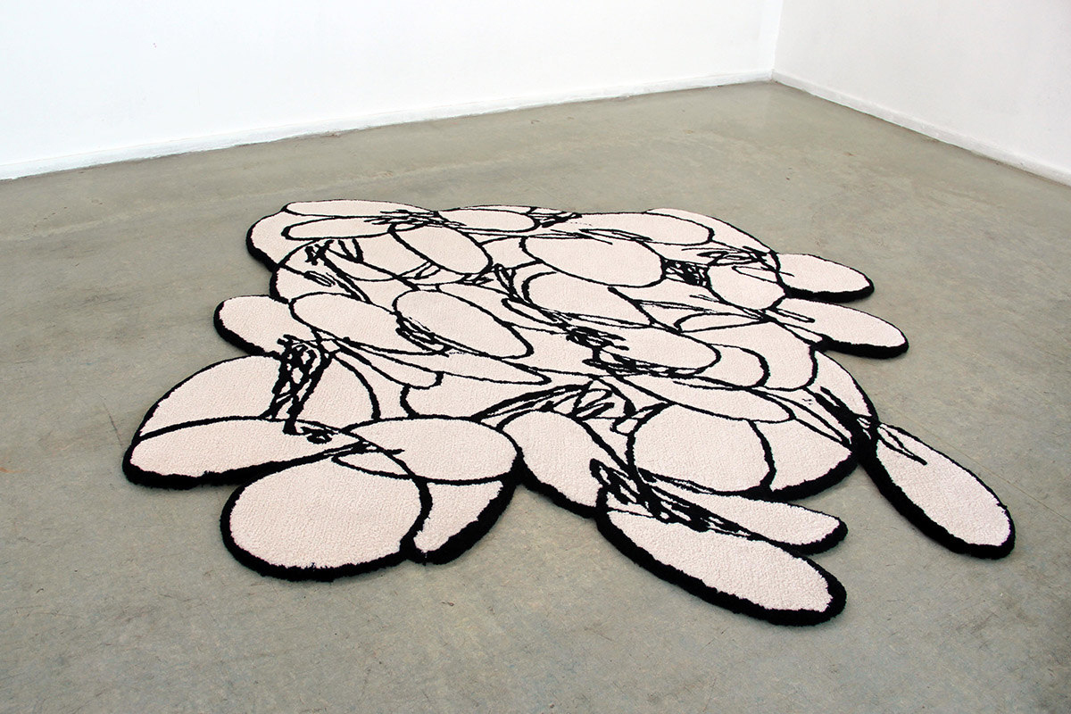 FLOW carpet | hand tufted | 2 x 2 m | 2015