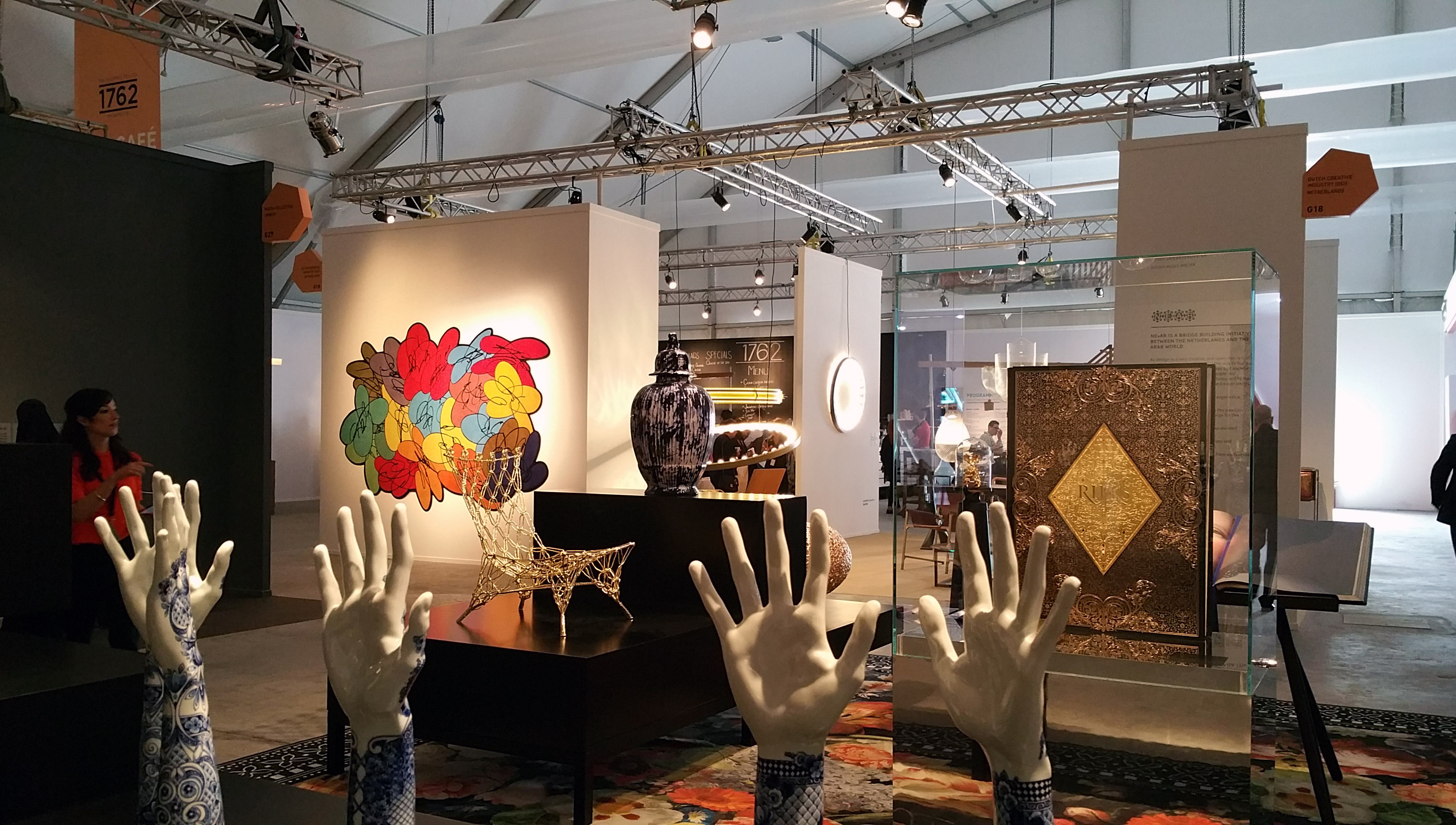 Design Days Dubai 2016 | Flow carpet seen from Marcel Wanders'booth